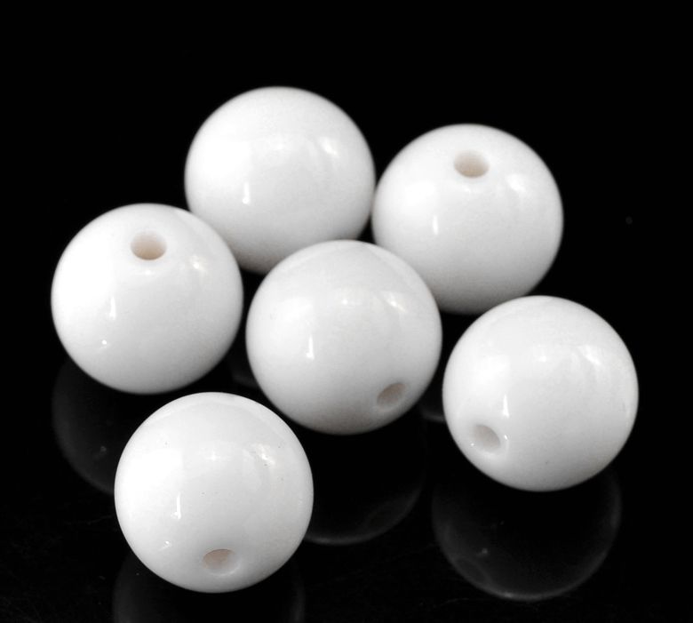 200 Round White Acrylic Beads 14mm Diameter with 2.4mm Hole